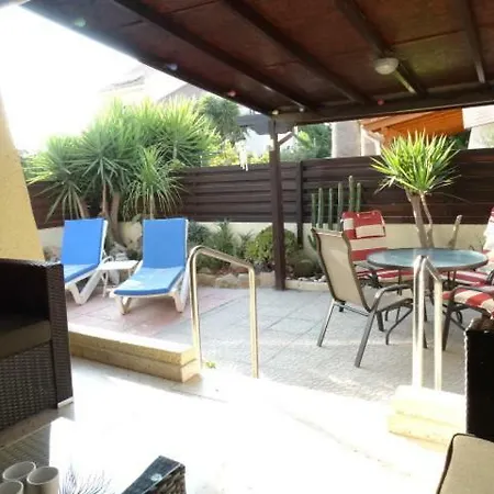 San Andreas Holiday Vakantiehuis Larnaca